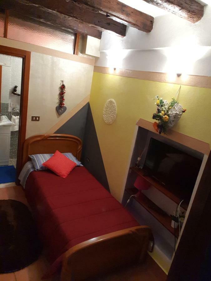 Marco Guest house *