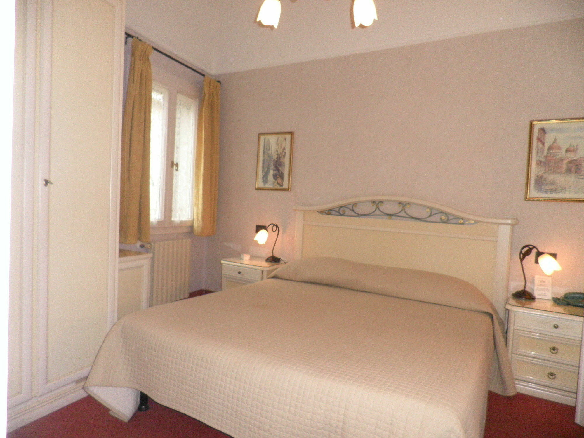 Al Campaniel Bed & Breakfast 2*