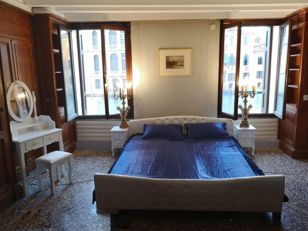 Querini Palace Accademia Gran Canal Historic * Venice