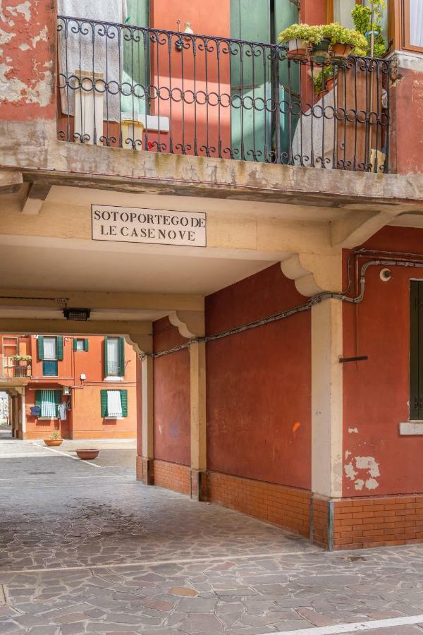 Apartment Near Station Santa Lucia Two Bedroom *