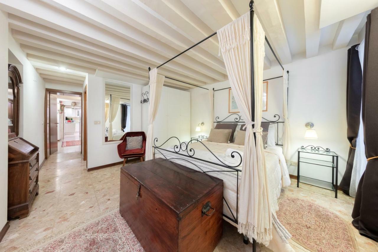 Apartment Ca' Del Carro Family Venice