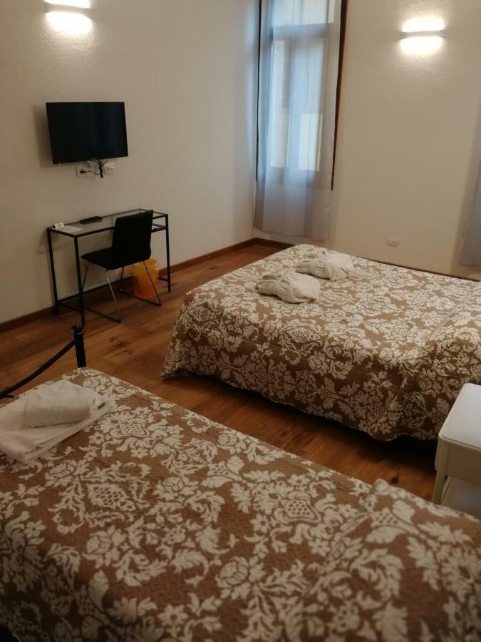 Corte Modigliani Guest house *