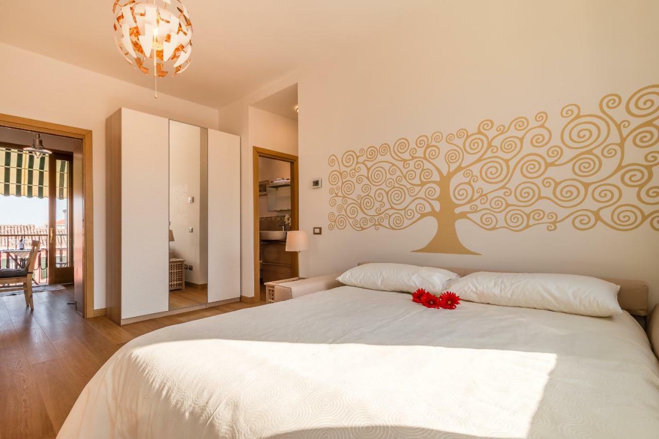 Sunny Nest Canal View In Chic Movida * Venice