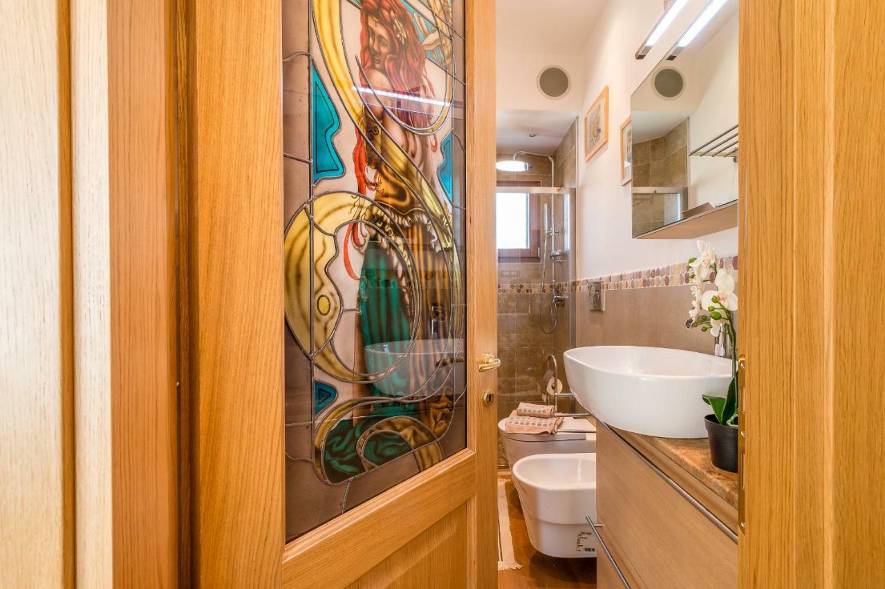 Apartment Sunny Nest Canal View In Chic Movida