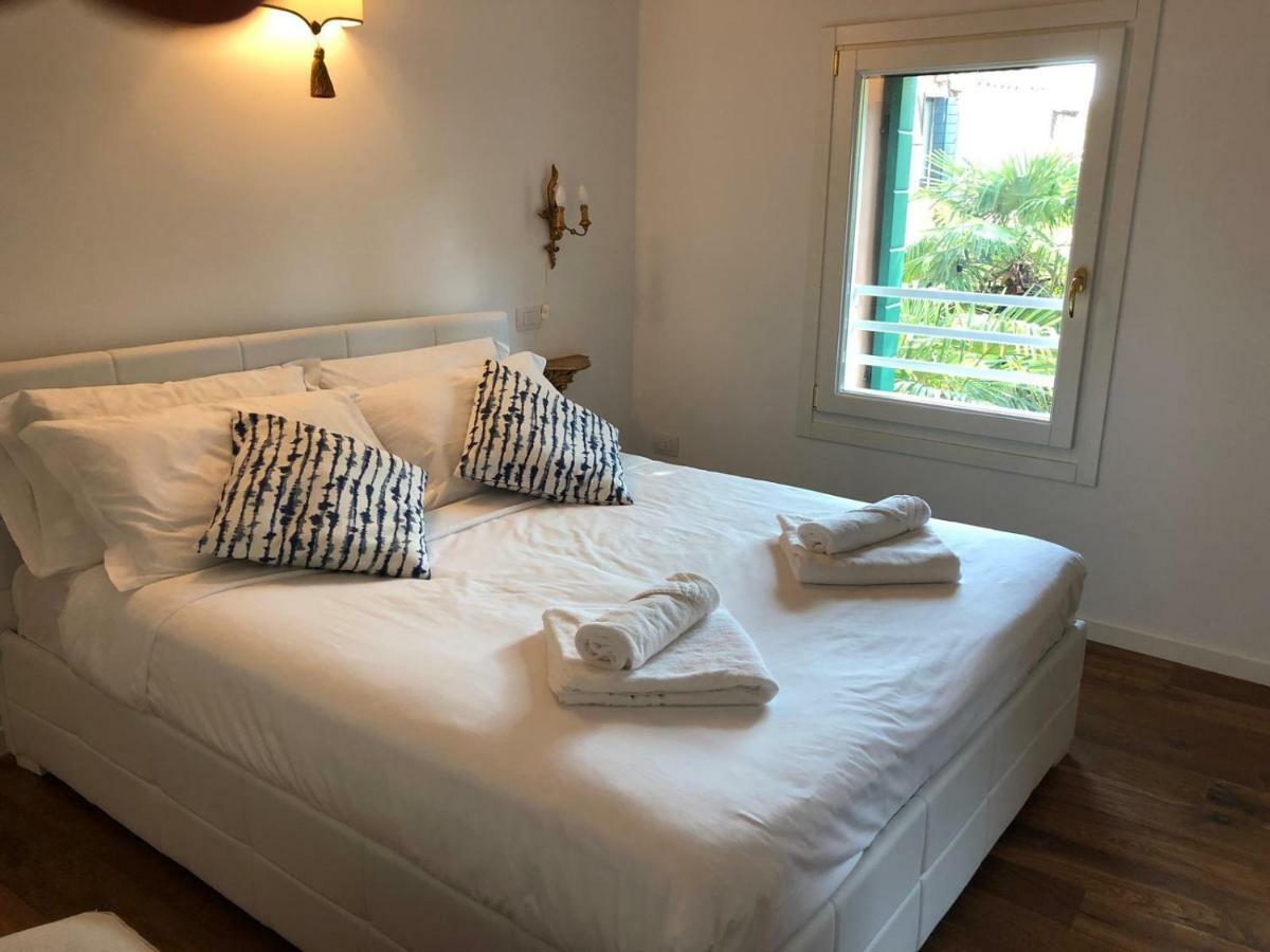 Punta Della Dogana Luxury Suites By Bricola