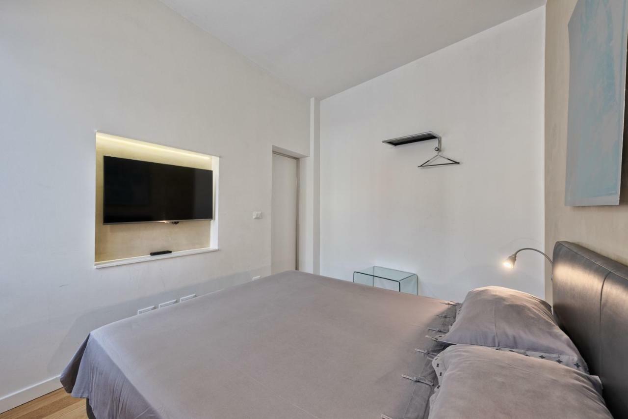 Apartment Holidays *