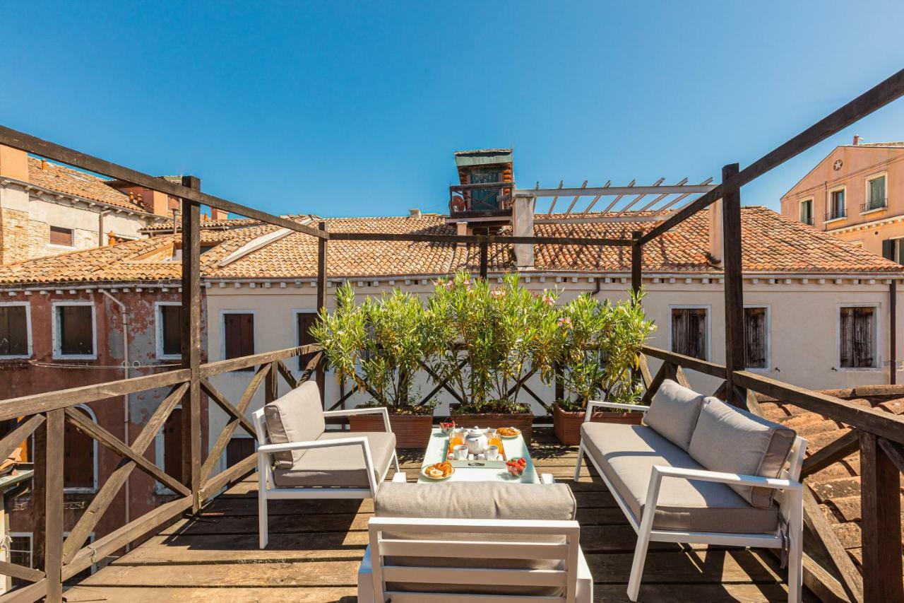 Ca' Romantica Terrace Apartment Venice
