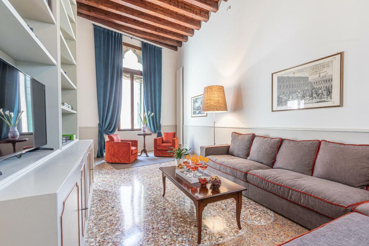 Ca' Romantica Terrace * Venice