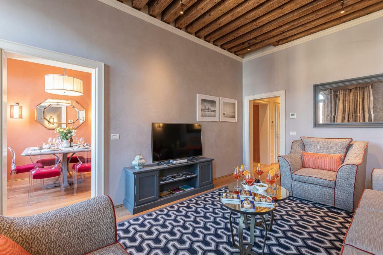 Apartment La Dimora Di San Maurizio 3- Dimora Italia -