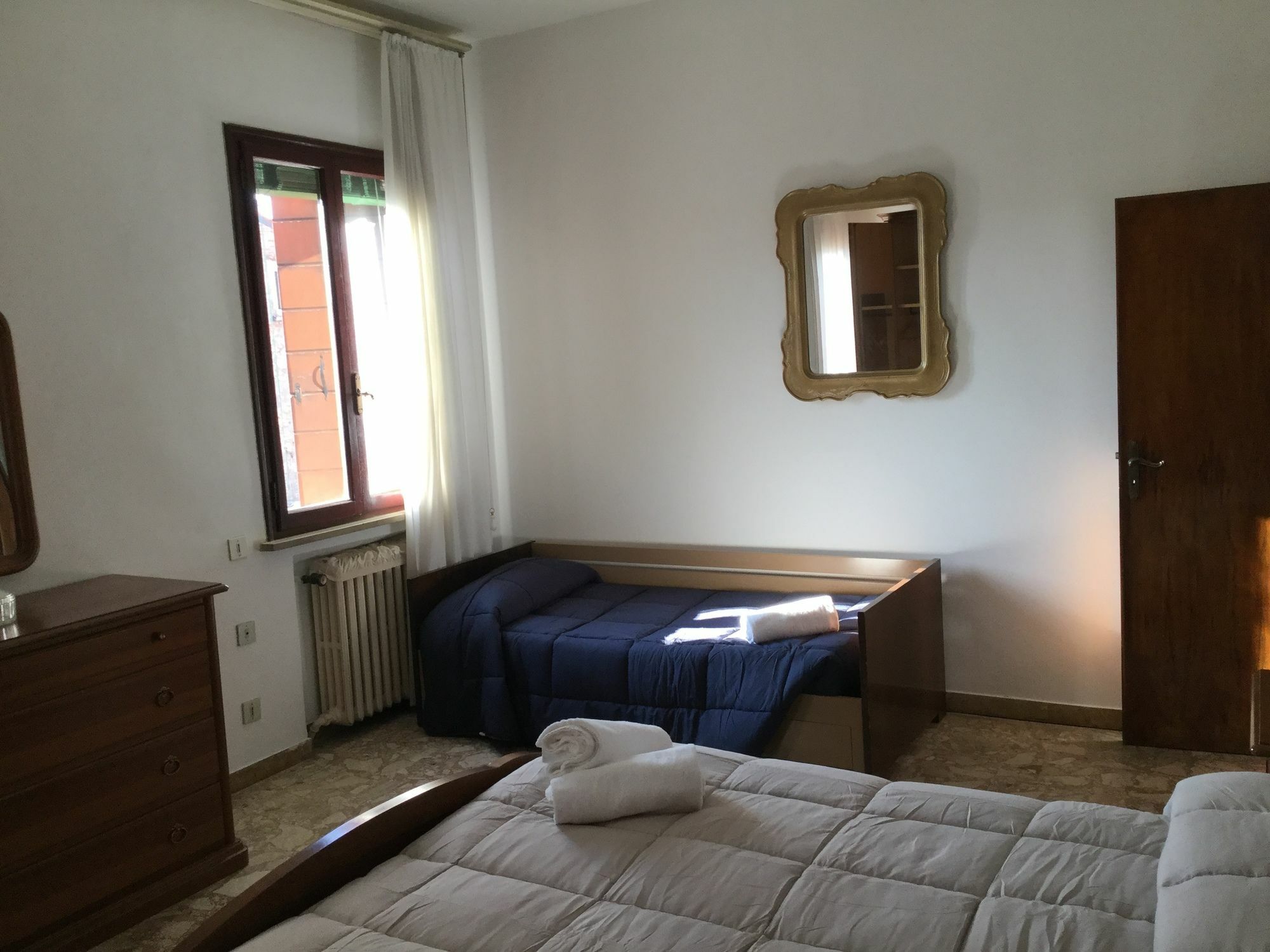 Guest house Martina's 3*