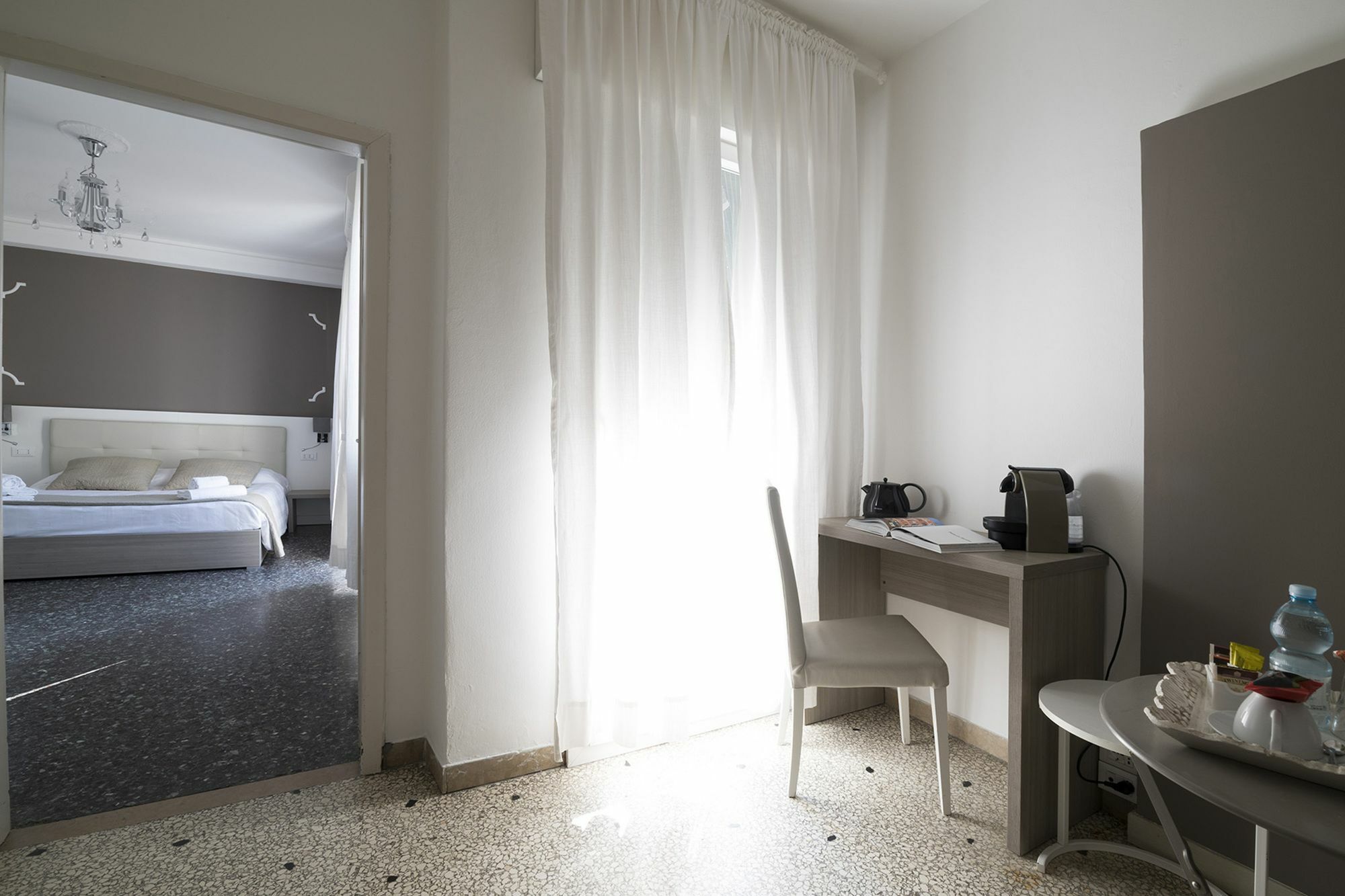 Al Portico Guest house