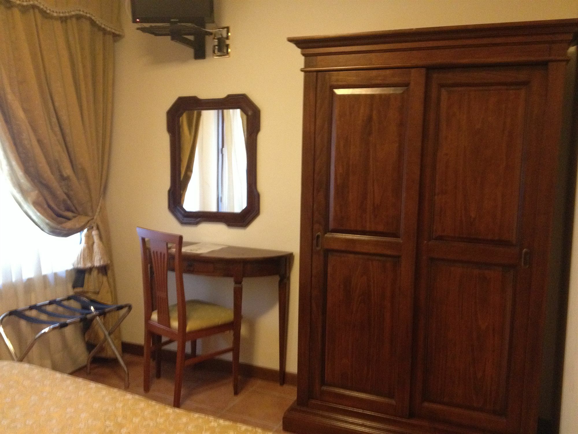 Guest house Herion 2*