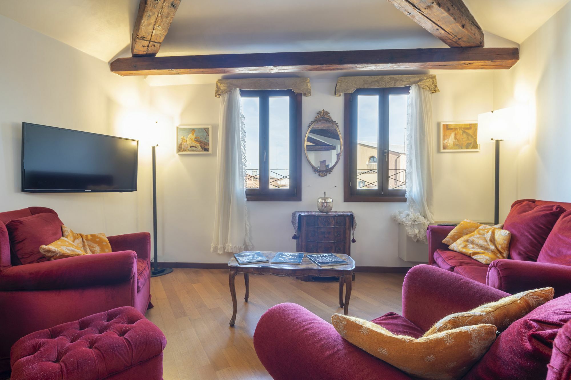 Ve.n.i.ce Cera Angels' Attic Venice