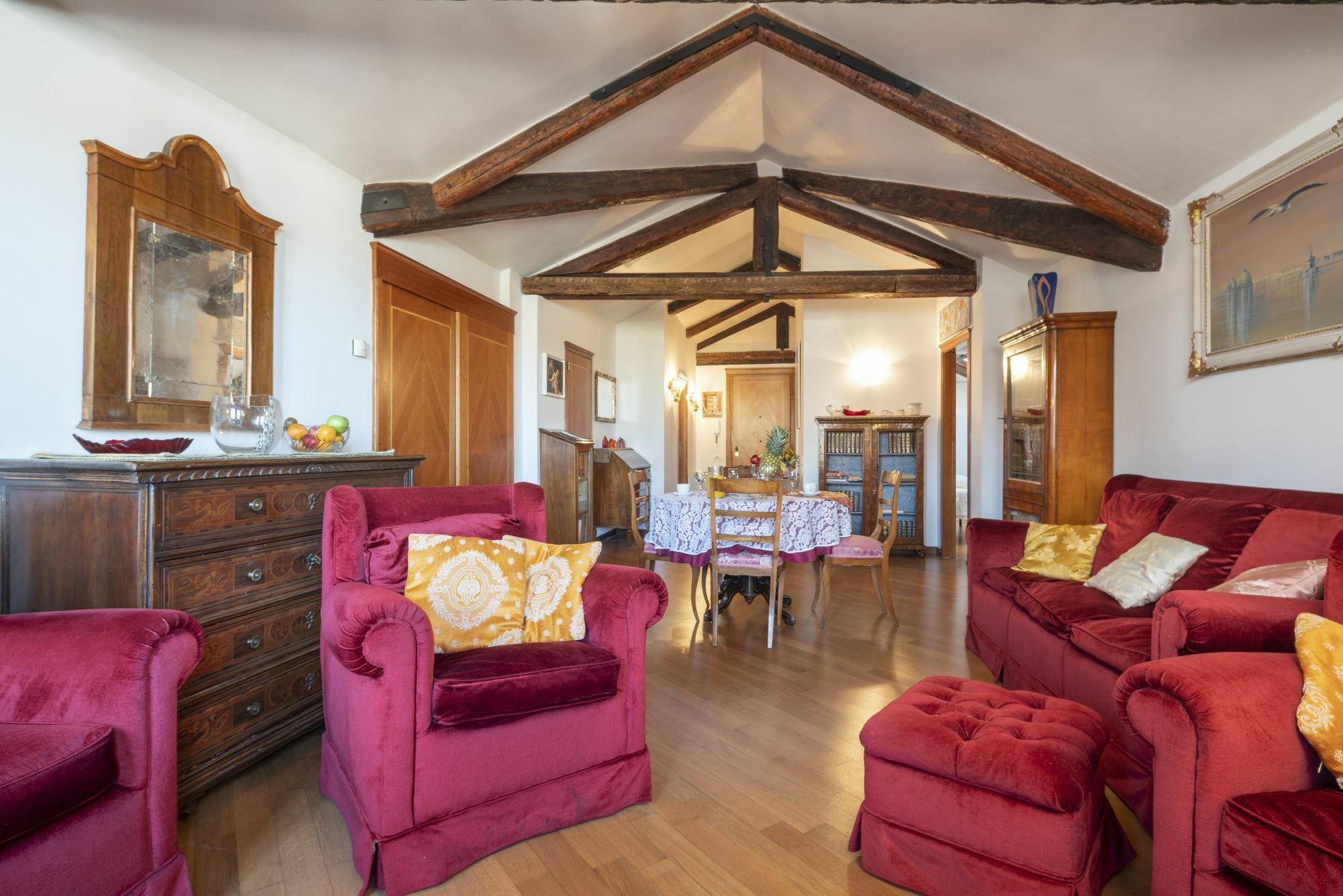 Ve.n.i.ce Cera Angels' Attic Apartment Venice