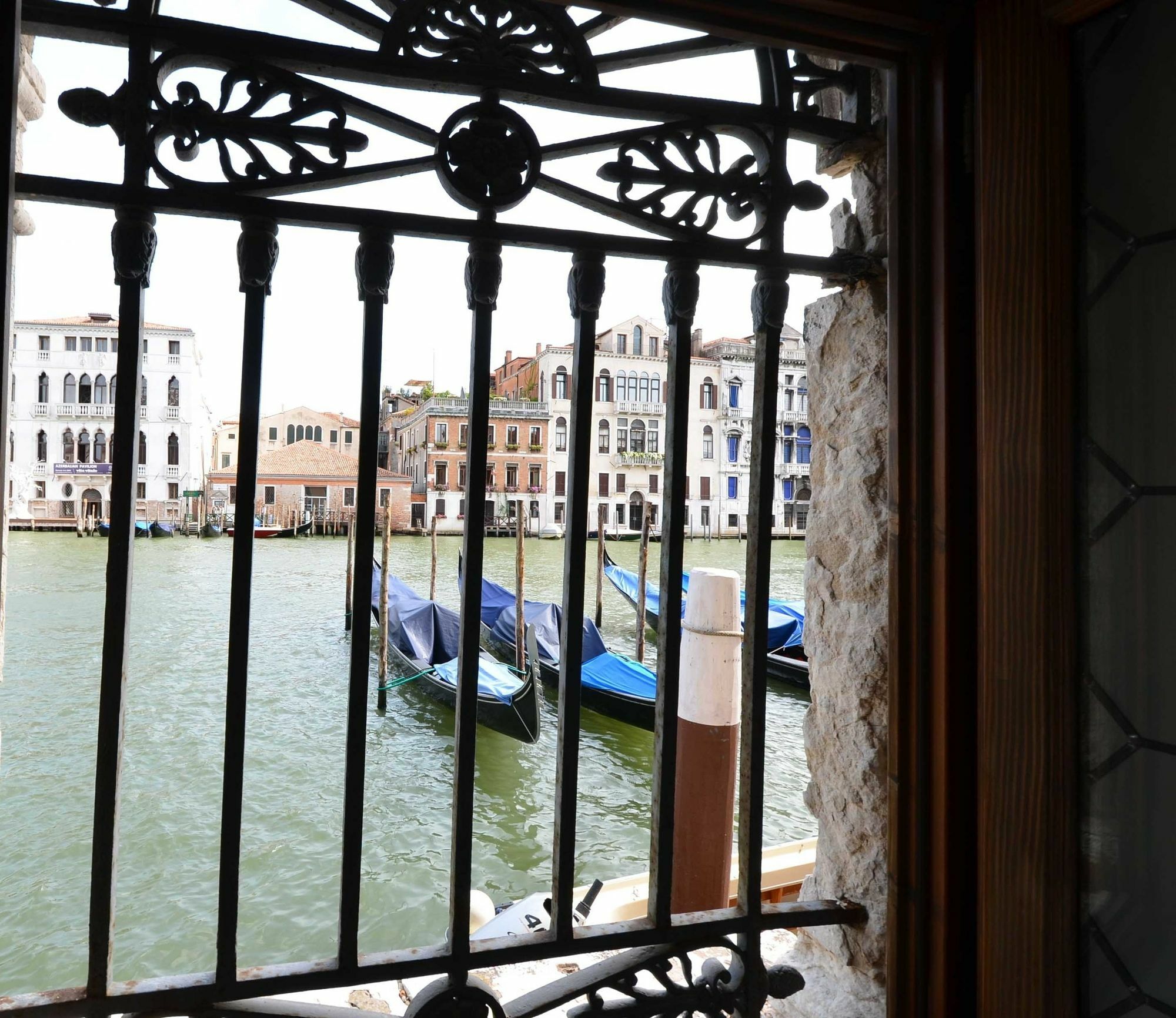 Tribuno Grand Canal