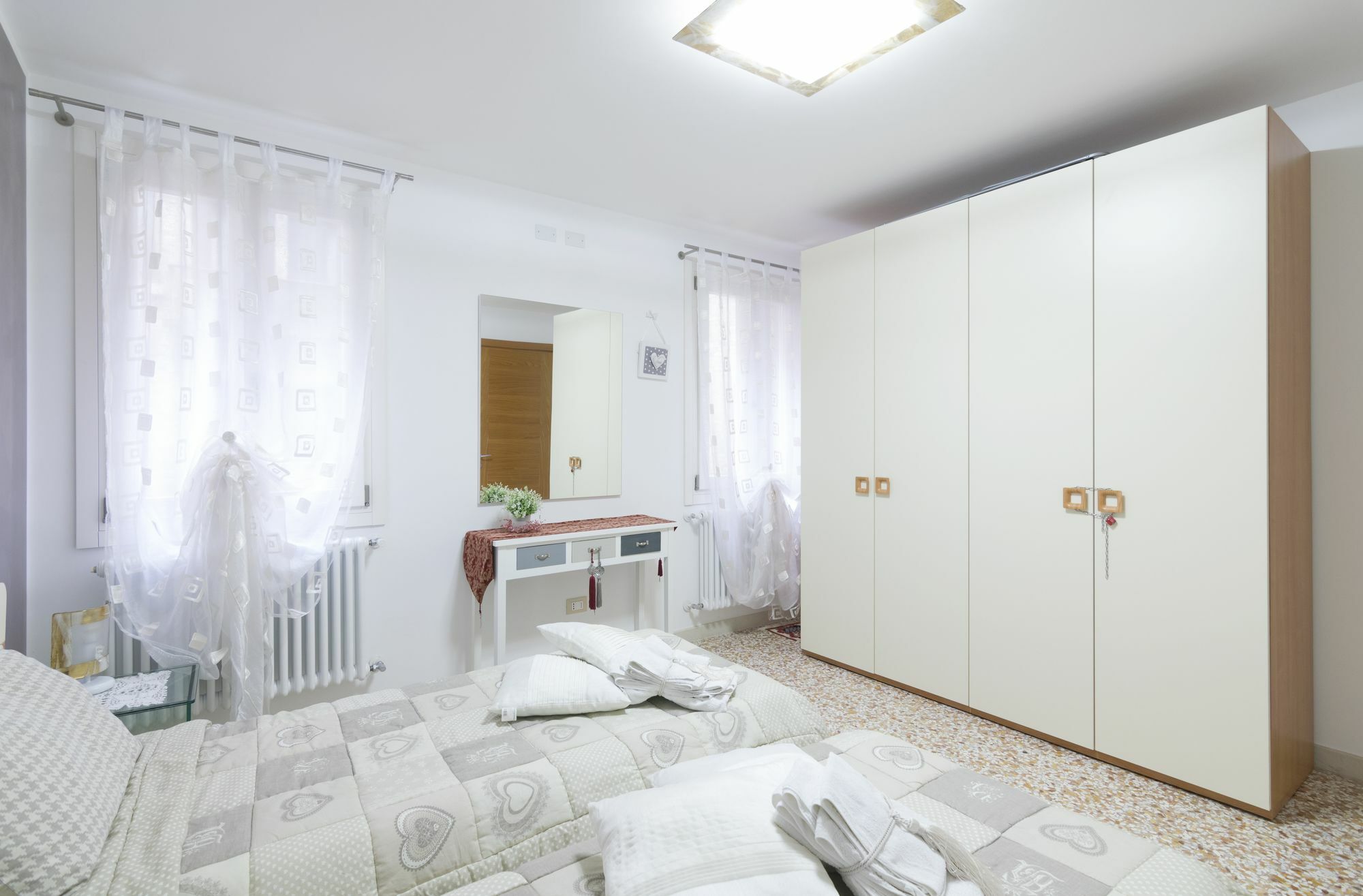 Apartment Crystal Deluxe
