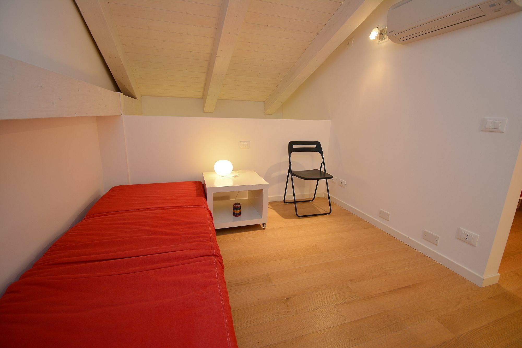 Guggenheim Museum, Cool, 6Pax,Wifi, Aircnd Venice
