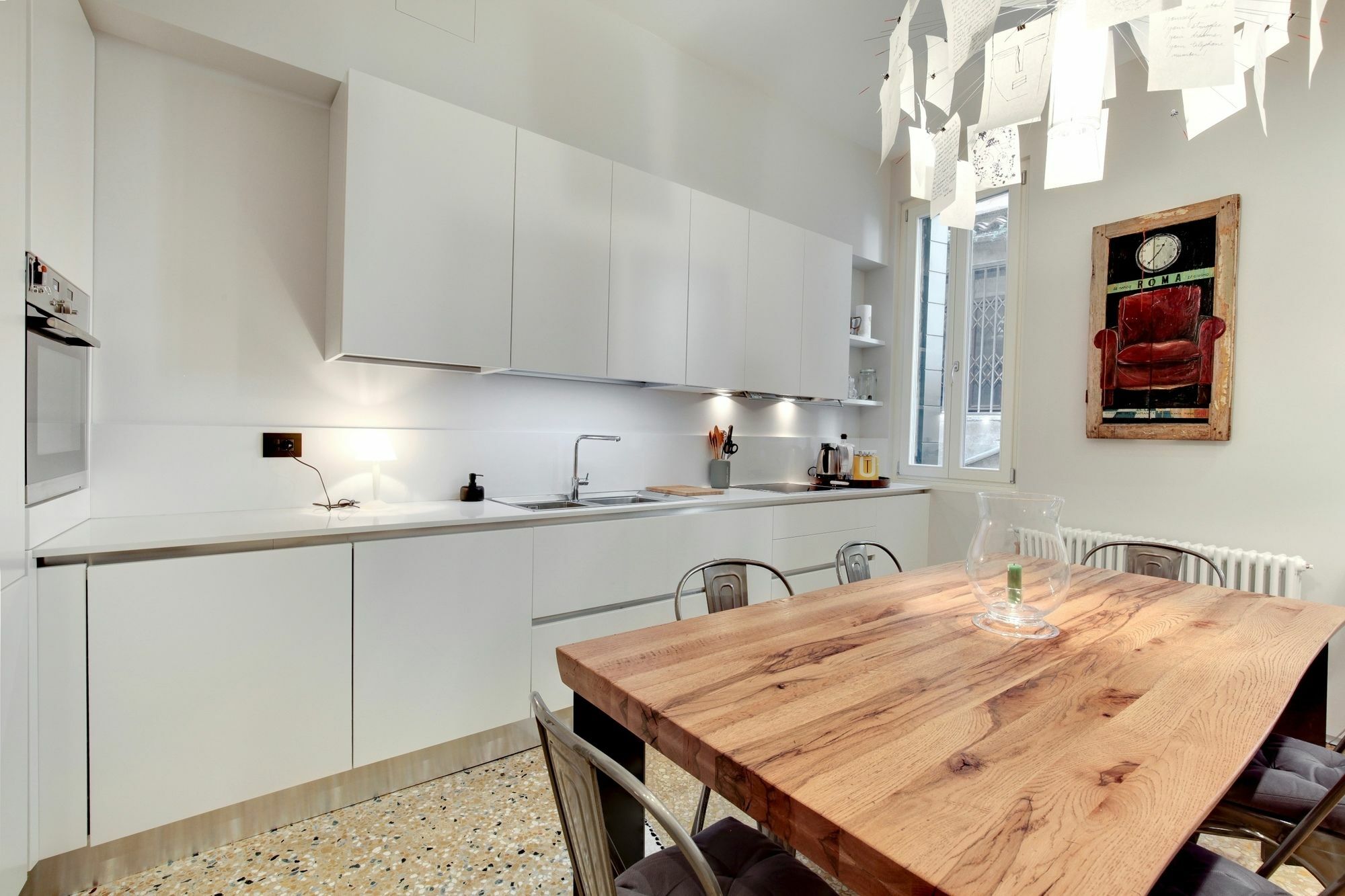 Stunning Modern In The Heart Of *
