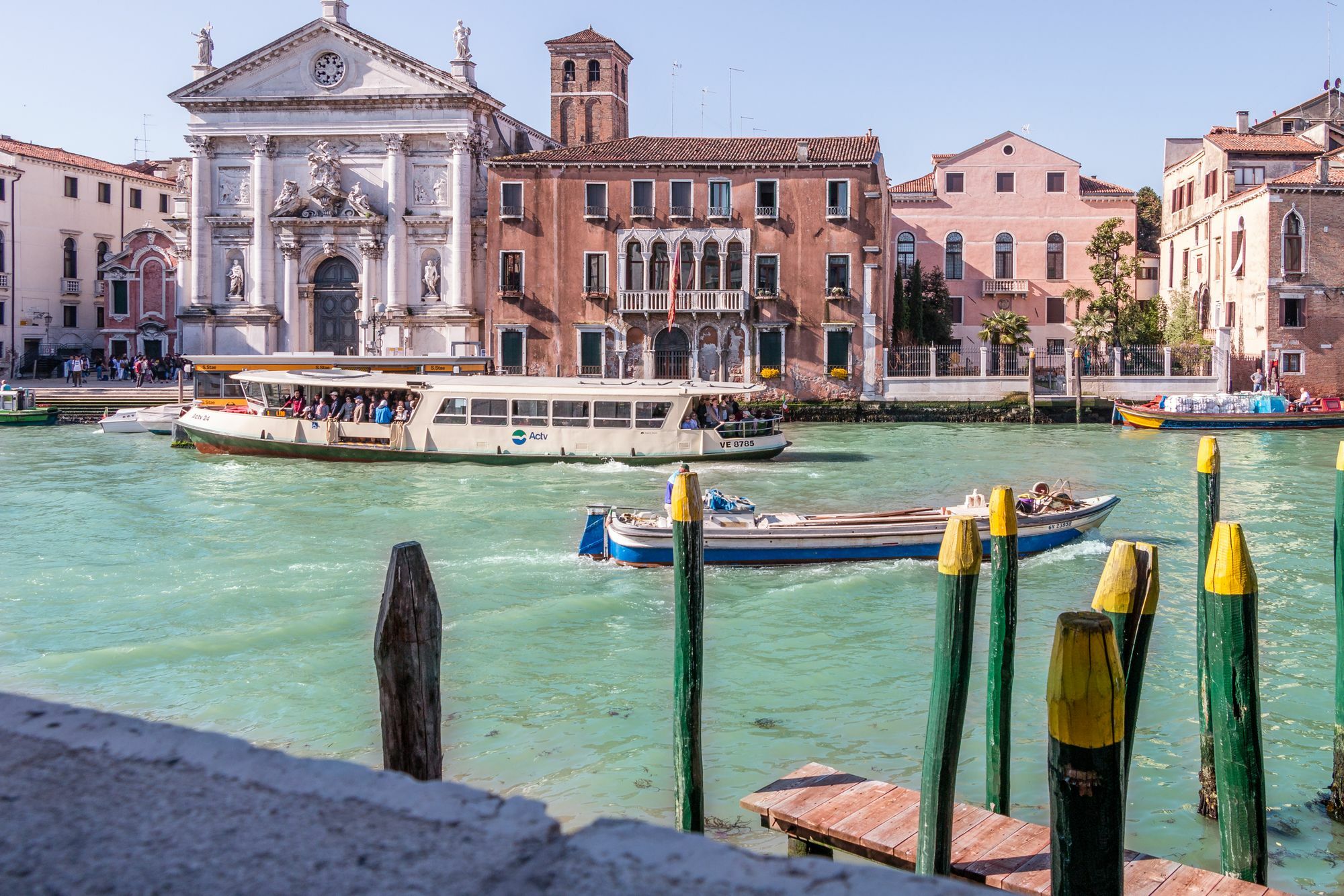 Admiral Emo Palace Over Canal Grande