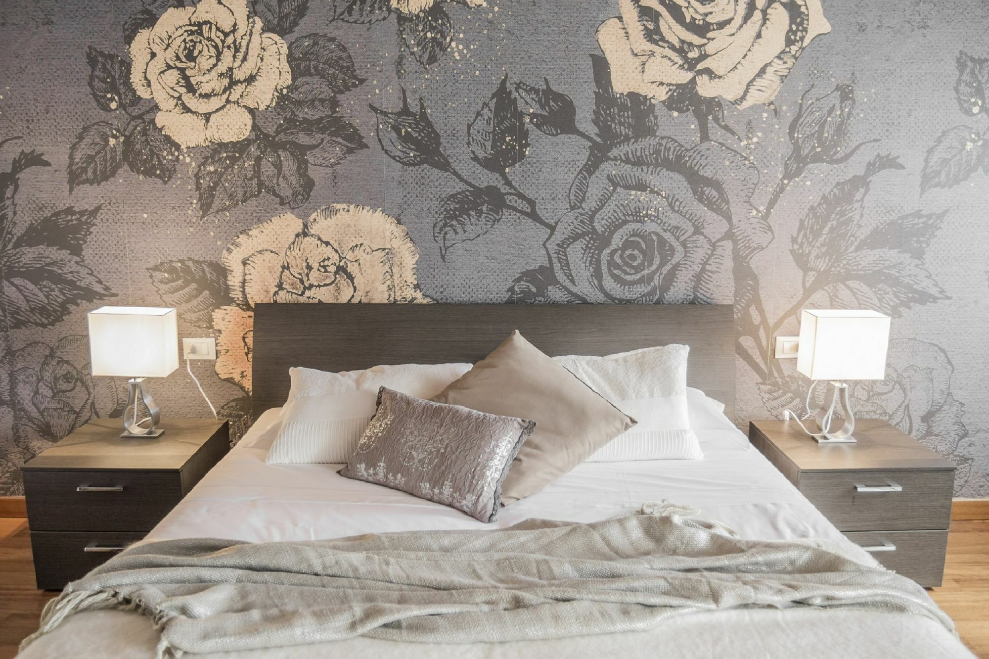 Santa Croce Apartment