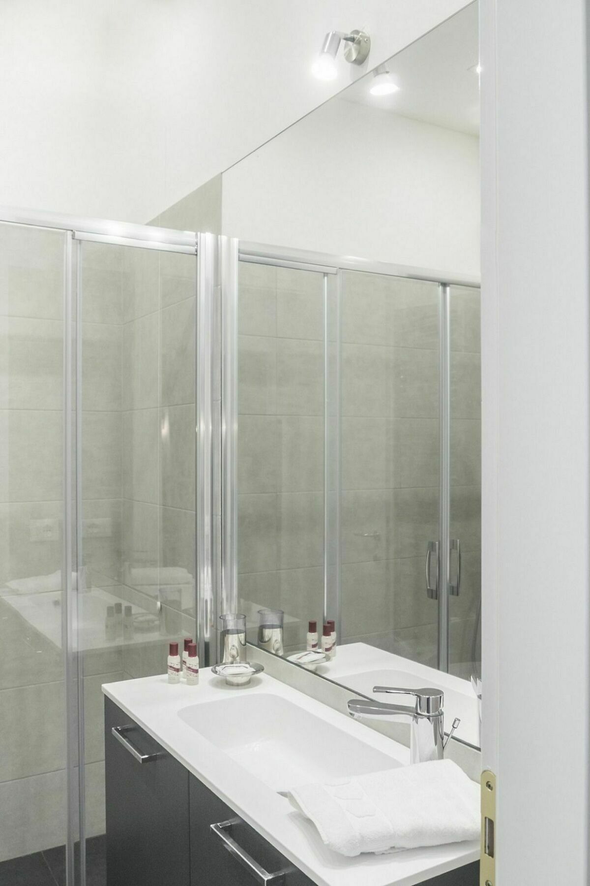Santa Croce Apartment