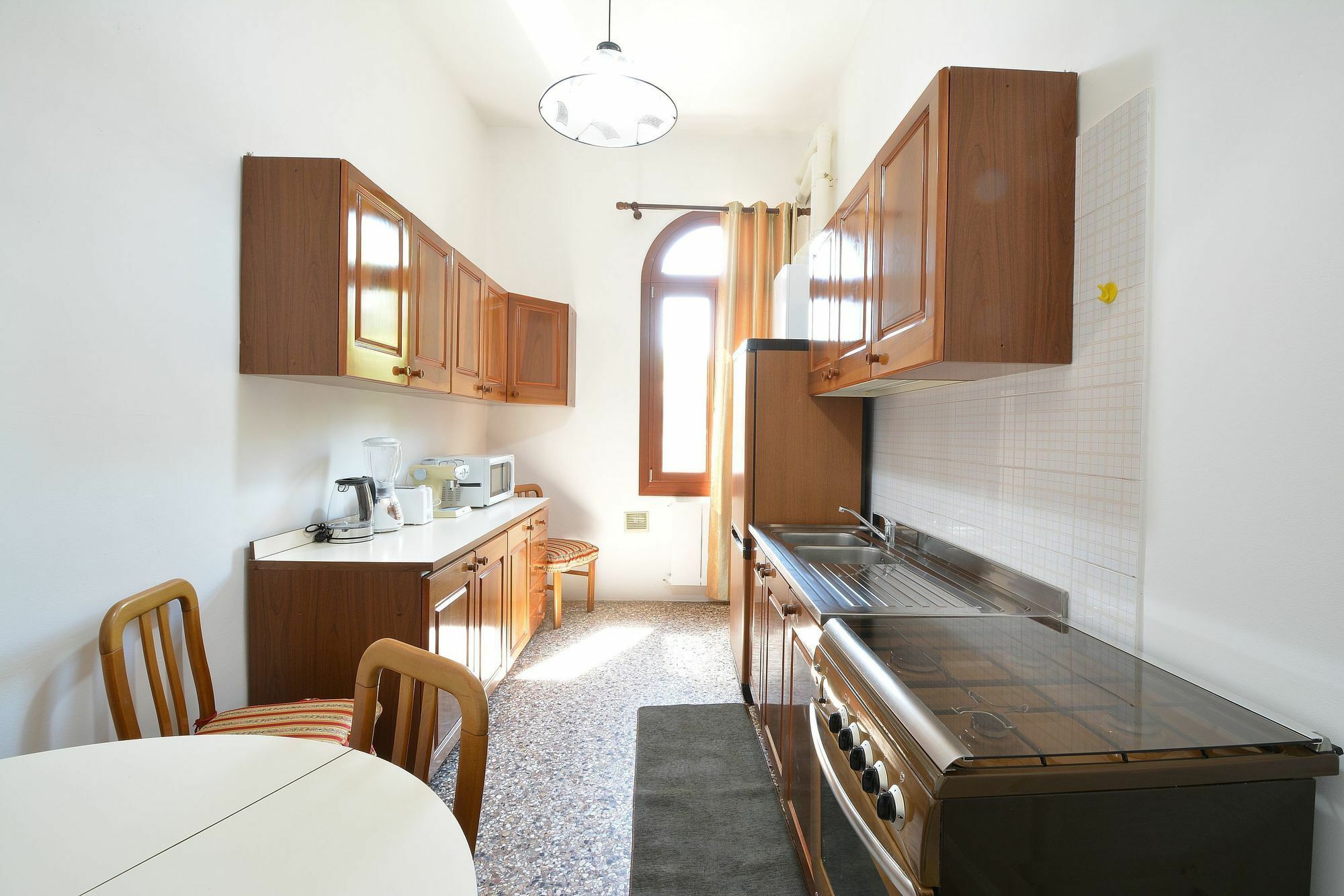 William Apartment