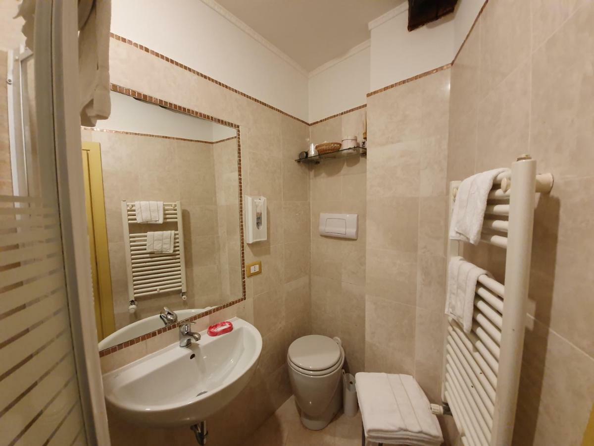 Bed & Breakfast Casa Fenice 2*
