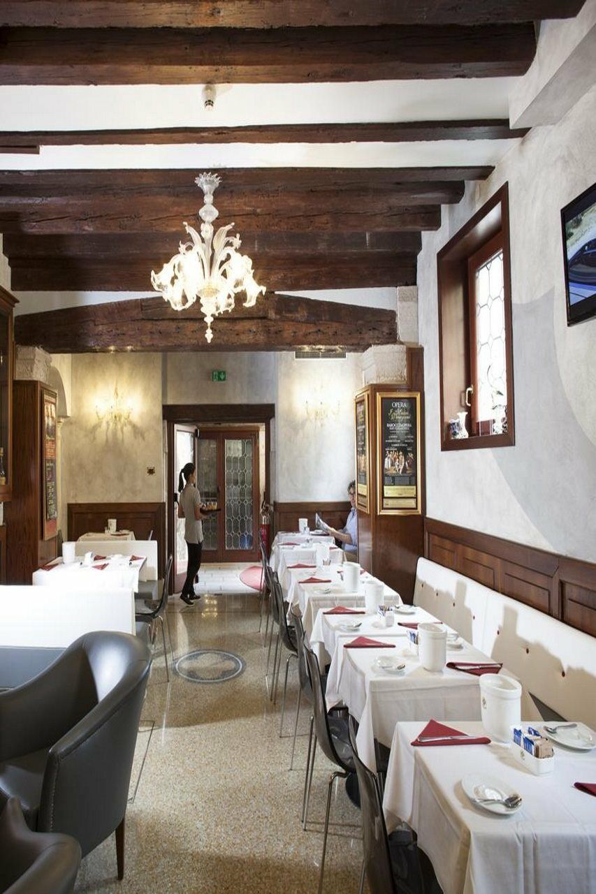 Ca' D'oro - Wenice Deep Culture Hotel Venice