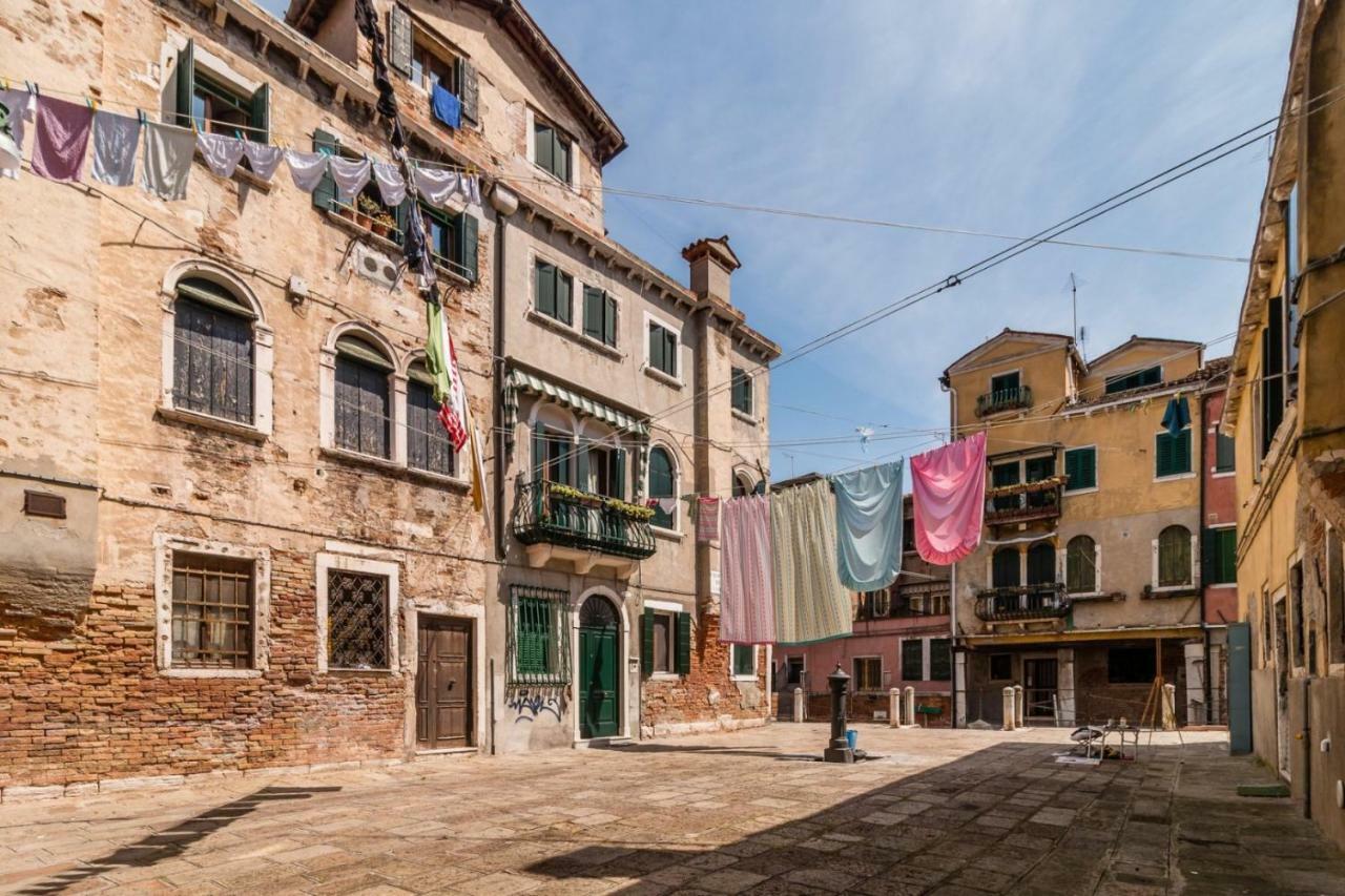 The Venetian Canal View Apartment Venice
