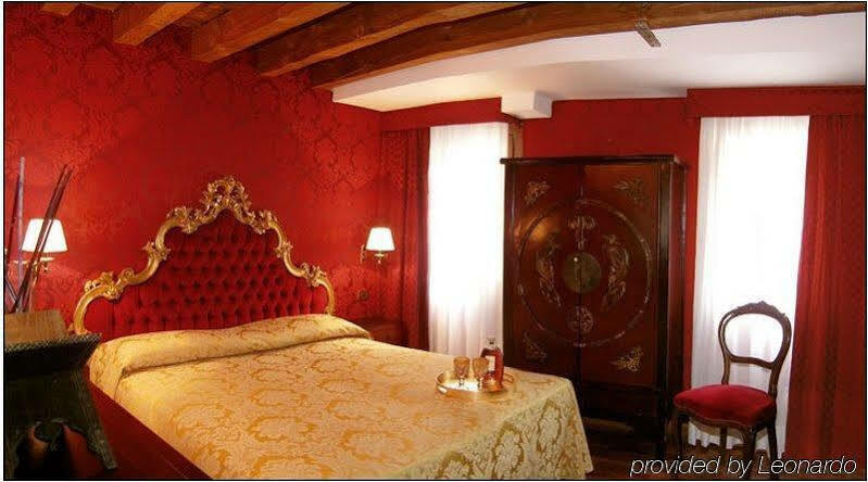 Hotel Noemi 3*