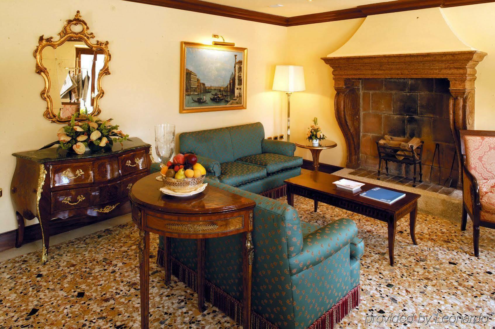 Sina Palazzo Sant'angelo Hotel 4*