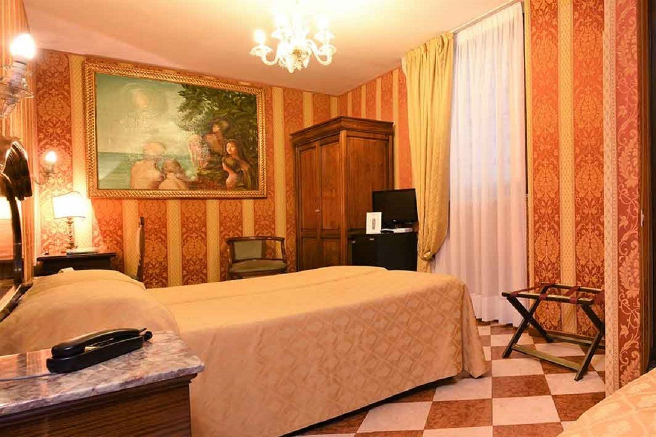 Marconi Hotel Veneza