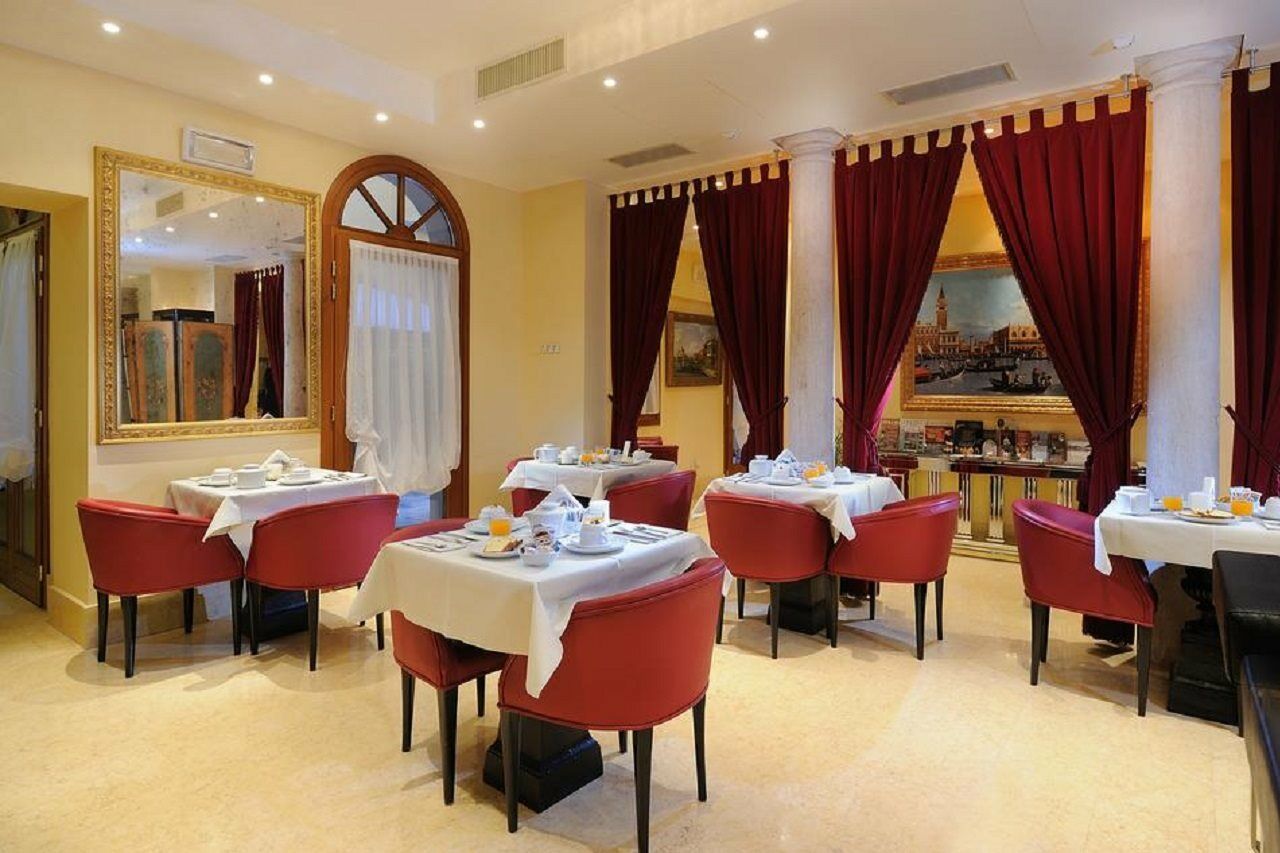 Ai Due Principi Hotel 4*