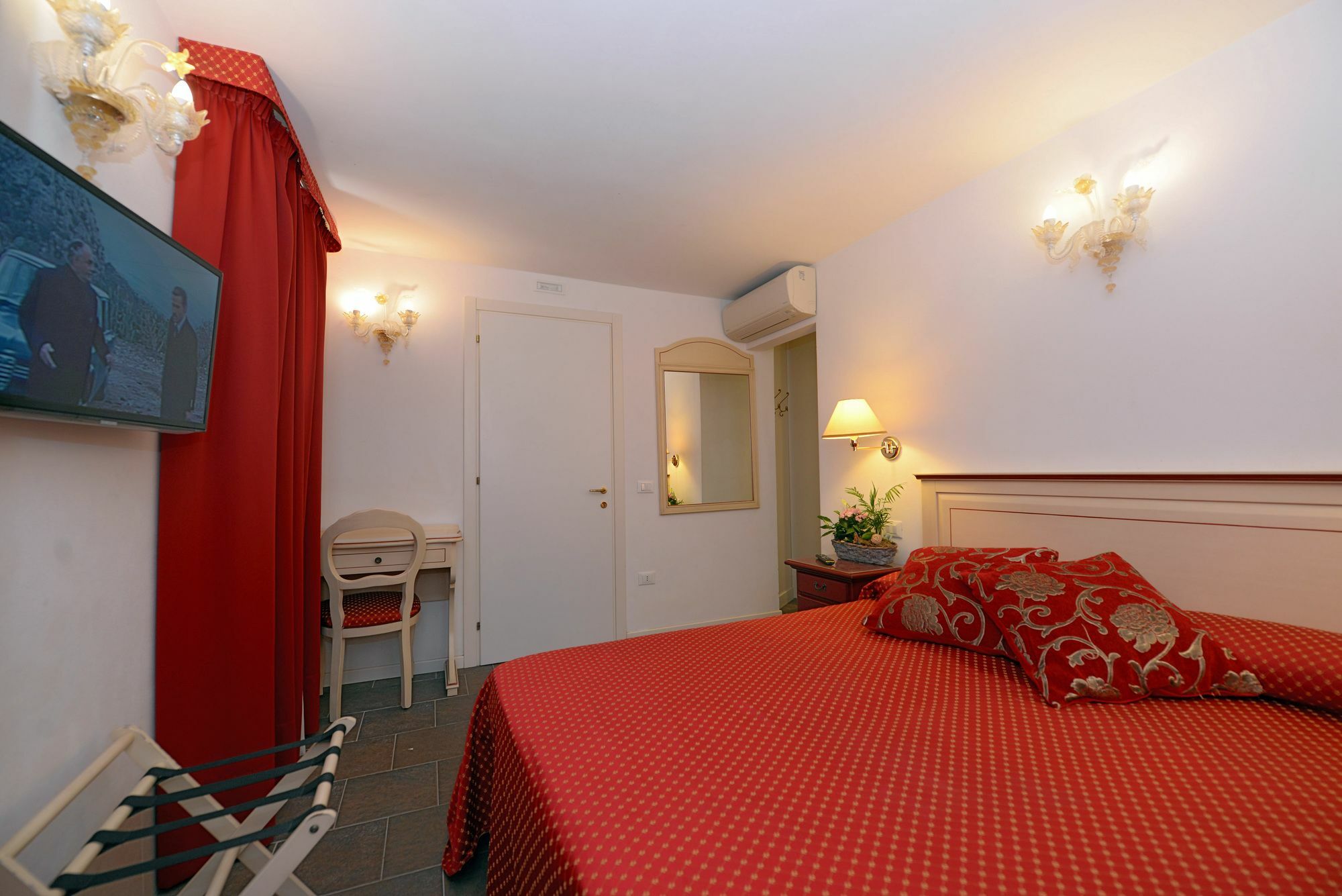Hotel Ca 'del Gallo 2*