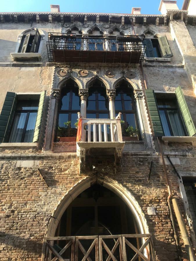 Ca' Amadi Bed & Breakfast Venice