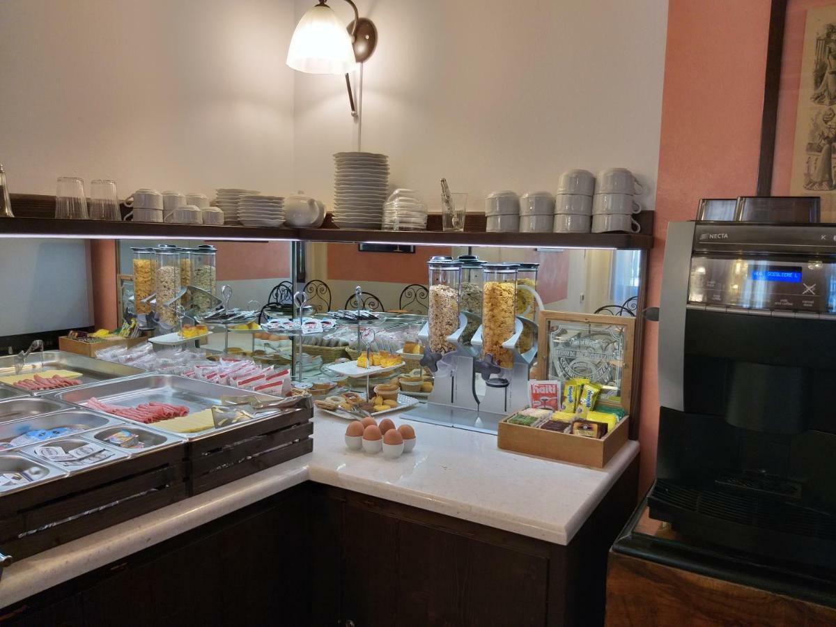 Art Deco 3* Venice