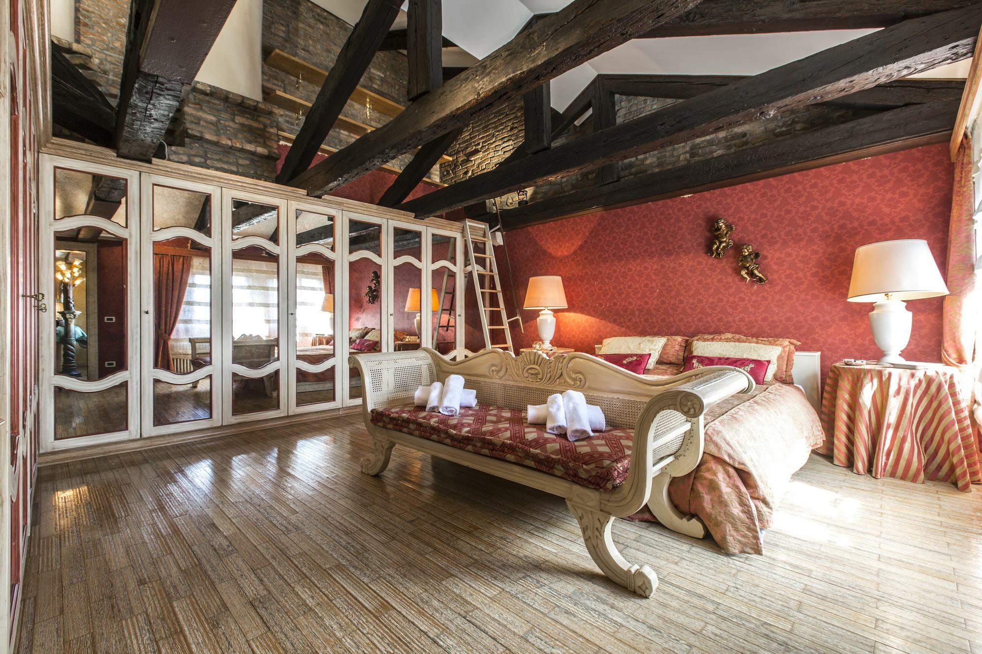 Attic Panoramic View R&r Apartment Venice