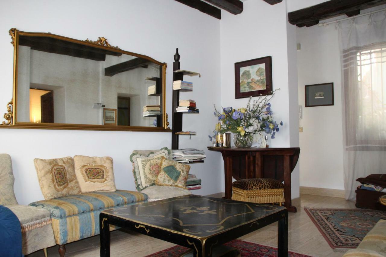 Residenza Ofelia * Venice