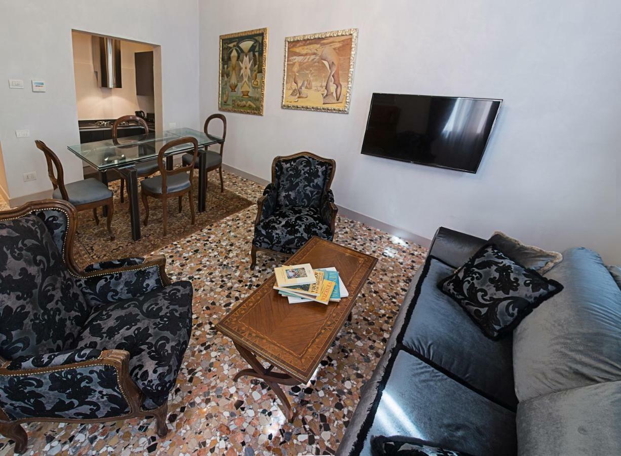 San Marco Luxury Muneghe *
