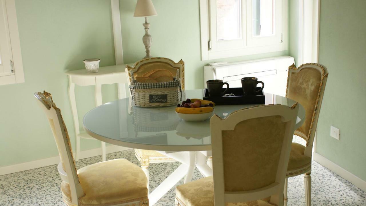 Ca'venetes Apartment *