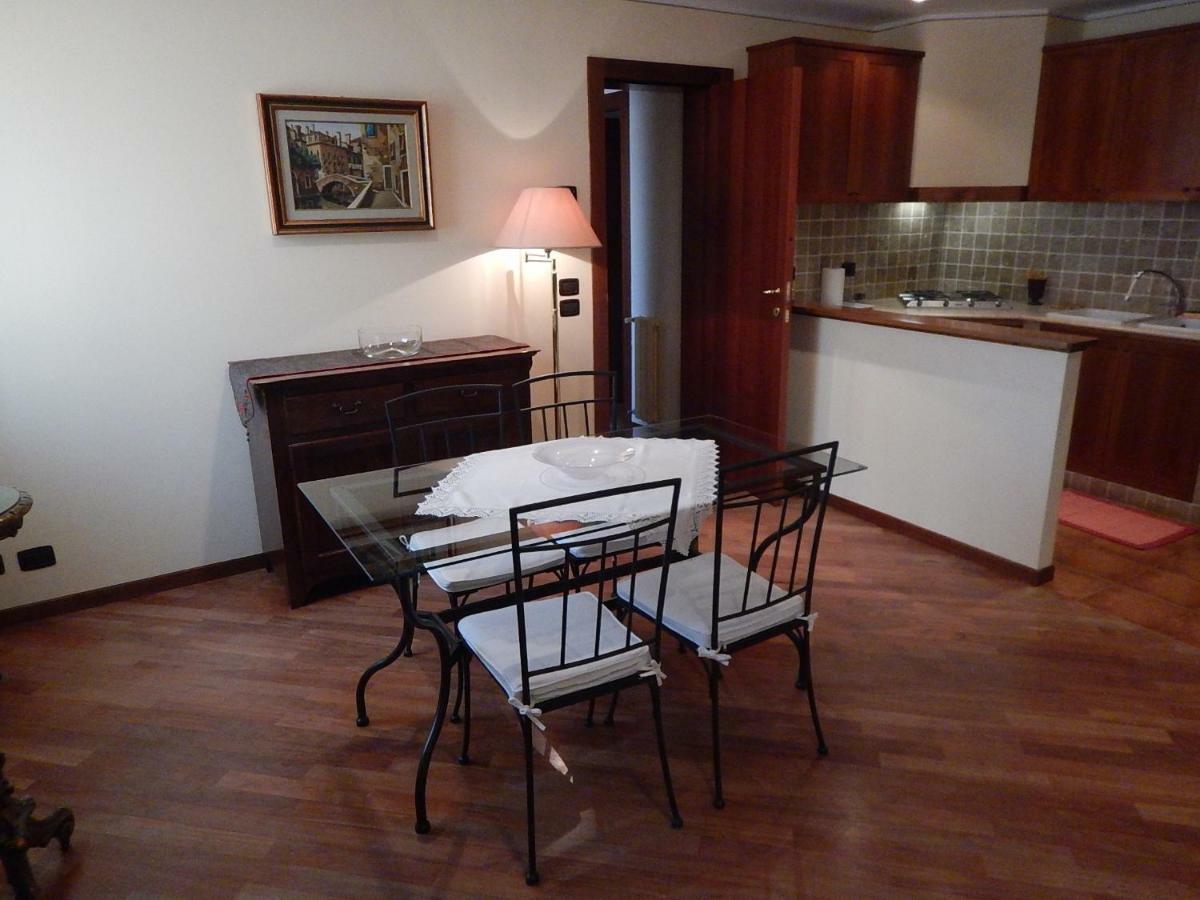 Apartment Romantic Escapade In *