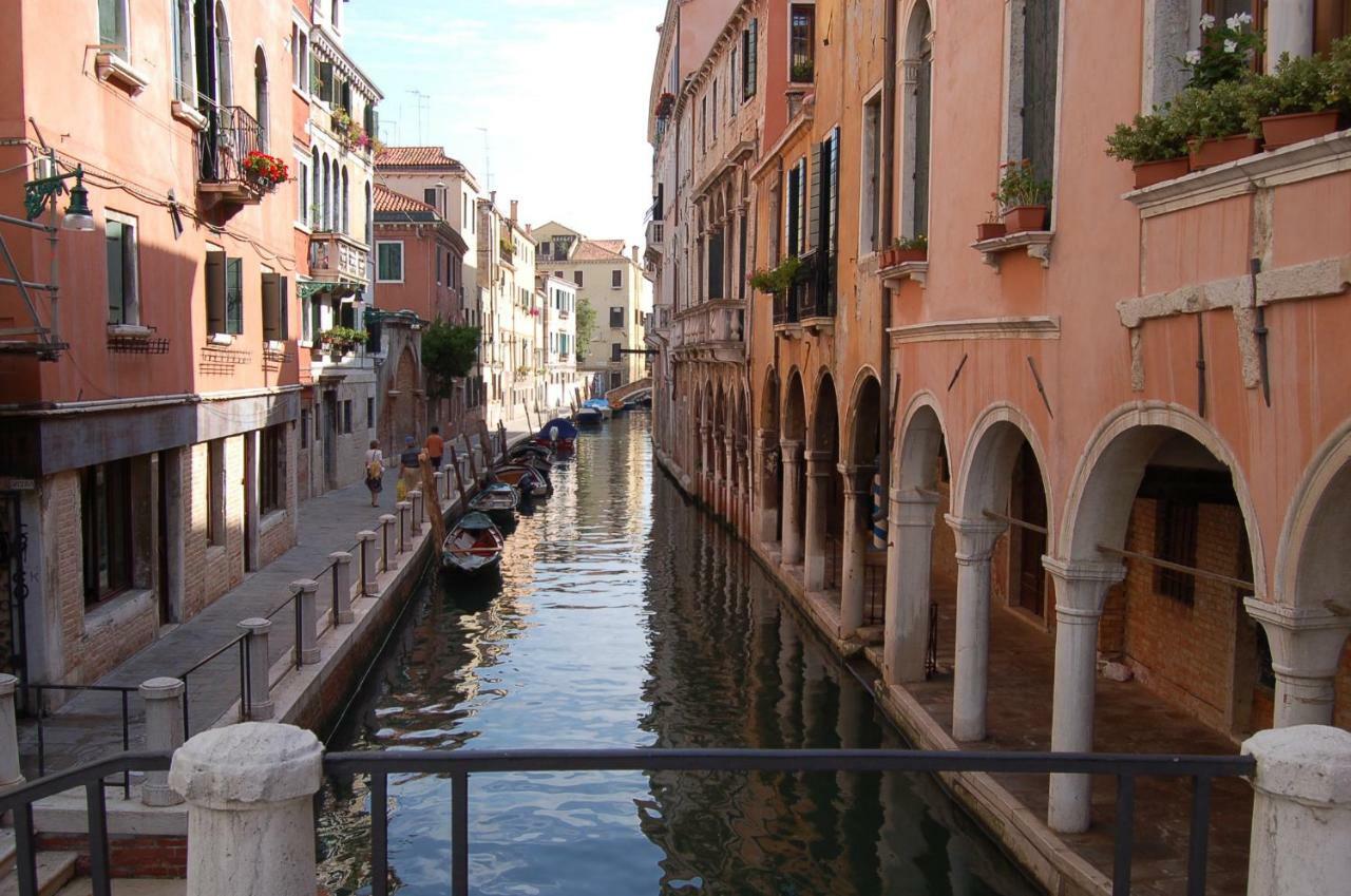 Castello 5888 B, Santa Marina, Calle Marcello, Canale Veneza