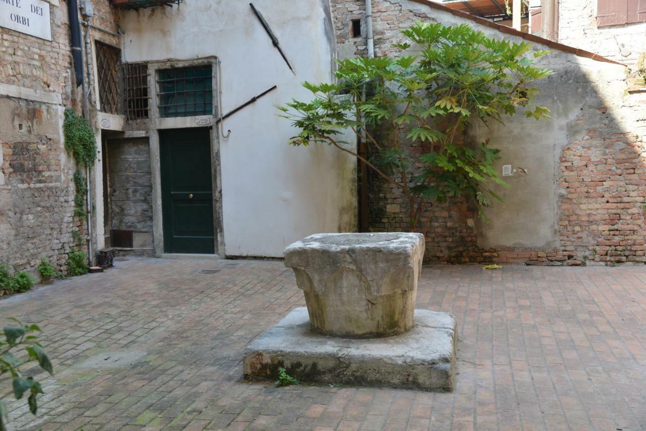 Ca' Dei Orbi Apartment *