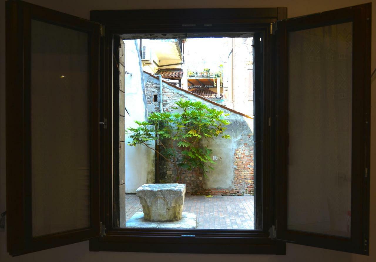 Ca' Dei Orbi * Venice