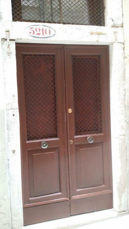 Ca' Dei Orbi Apartment *