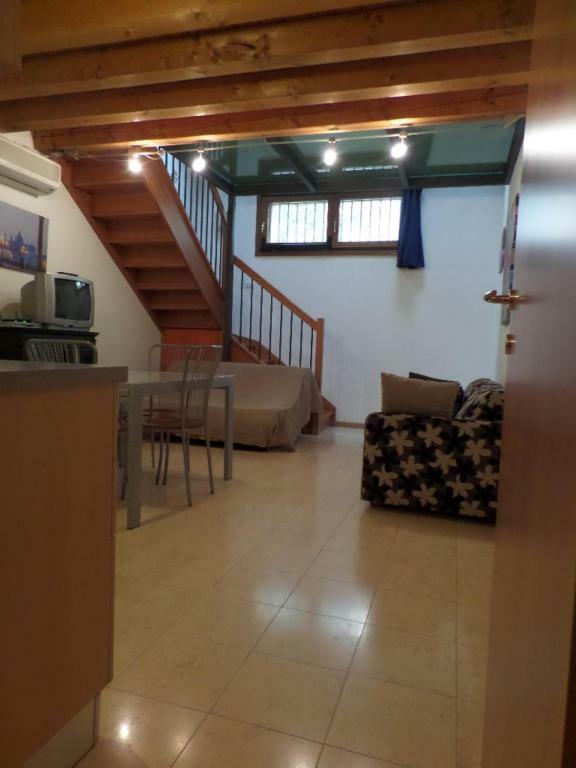 Rudy House *