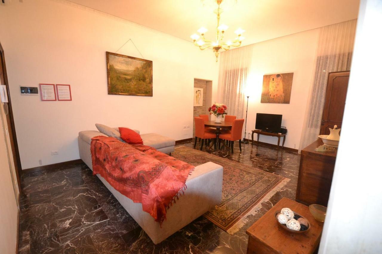 Castello 5888 B, Santa Marina, Calle Marcello, Canale *