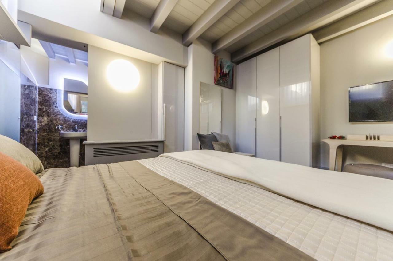 Luxury Penthouse *