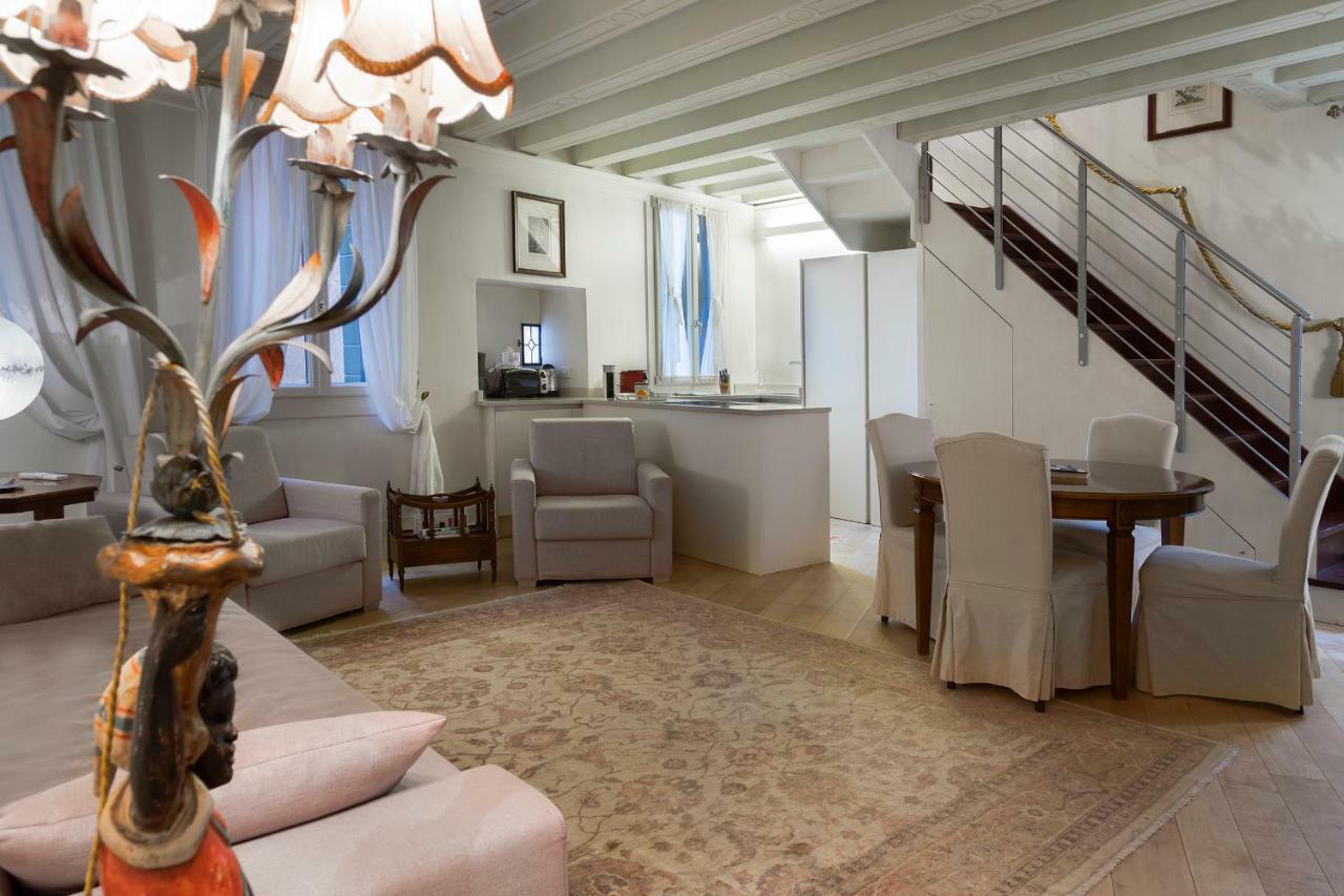 Luxury And Romantic Secret Escape In Venice! Apartment Venice