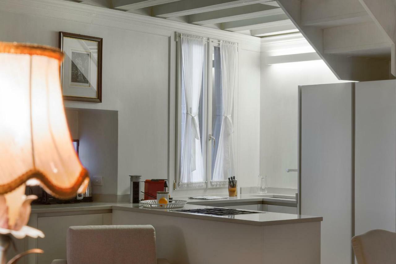 Luxury And Romantic Secret Escape In Venice! Apartment